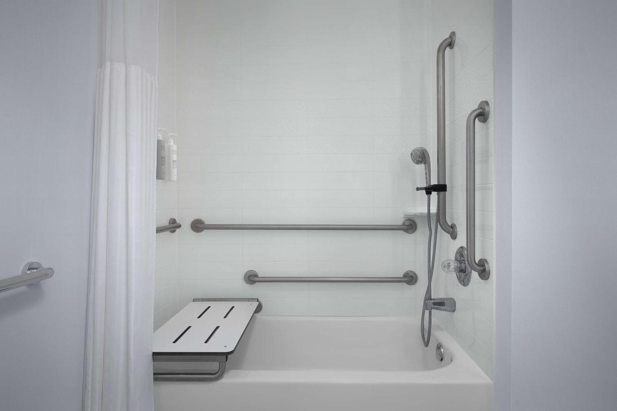 Hilton Garden Inn West Lafayette Wabash Landing Dış mekan fotoğraf